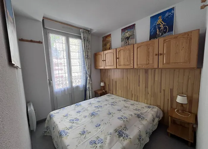 Lumineux Avec Balcon Au Centre De - Fr-1-812-121 Apartmán